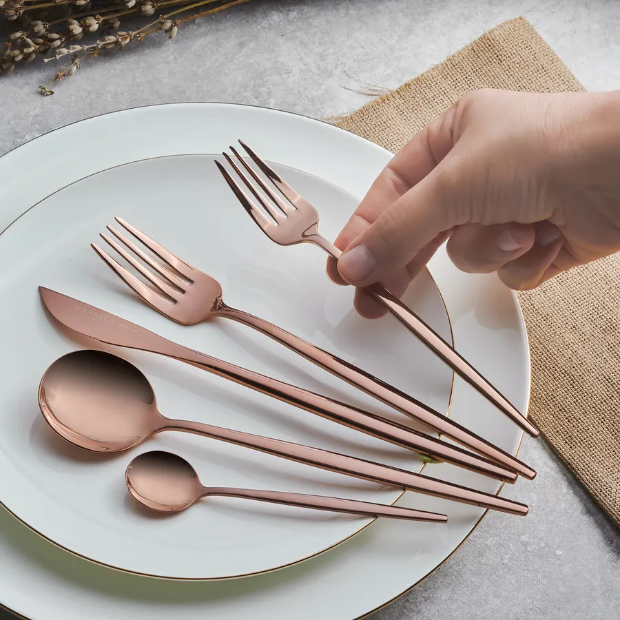 Karaca Orion Rose Gold 30 Parça 6 Nəfərlik Çəngəl, Qaşıq, Bıçaq Dəsti
